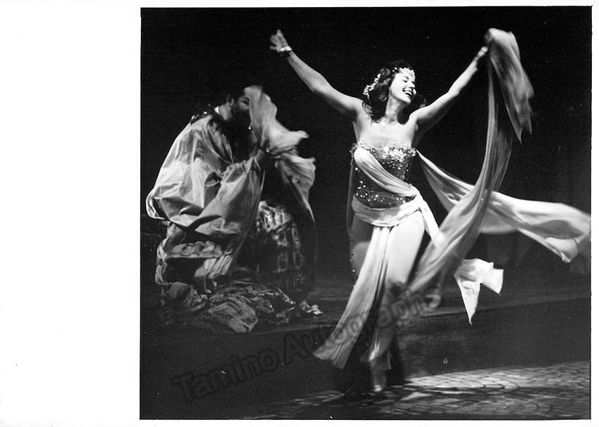Opera Singers - Lot of 31 Unsigned Photos - Image 23