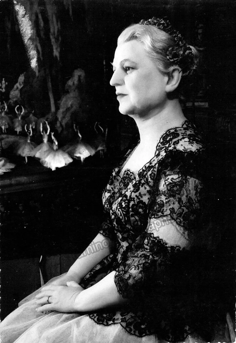 Opera Singers - Lot of 31 Unsigned Photos - Image 4