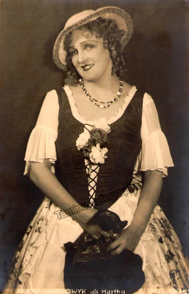 Opera Singers - Lot of 89 Photographs - Image 41