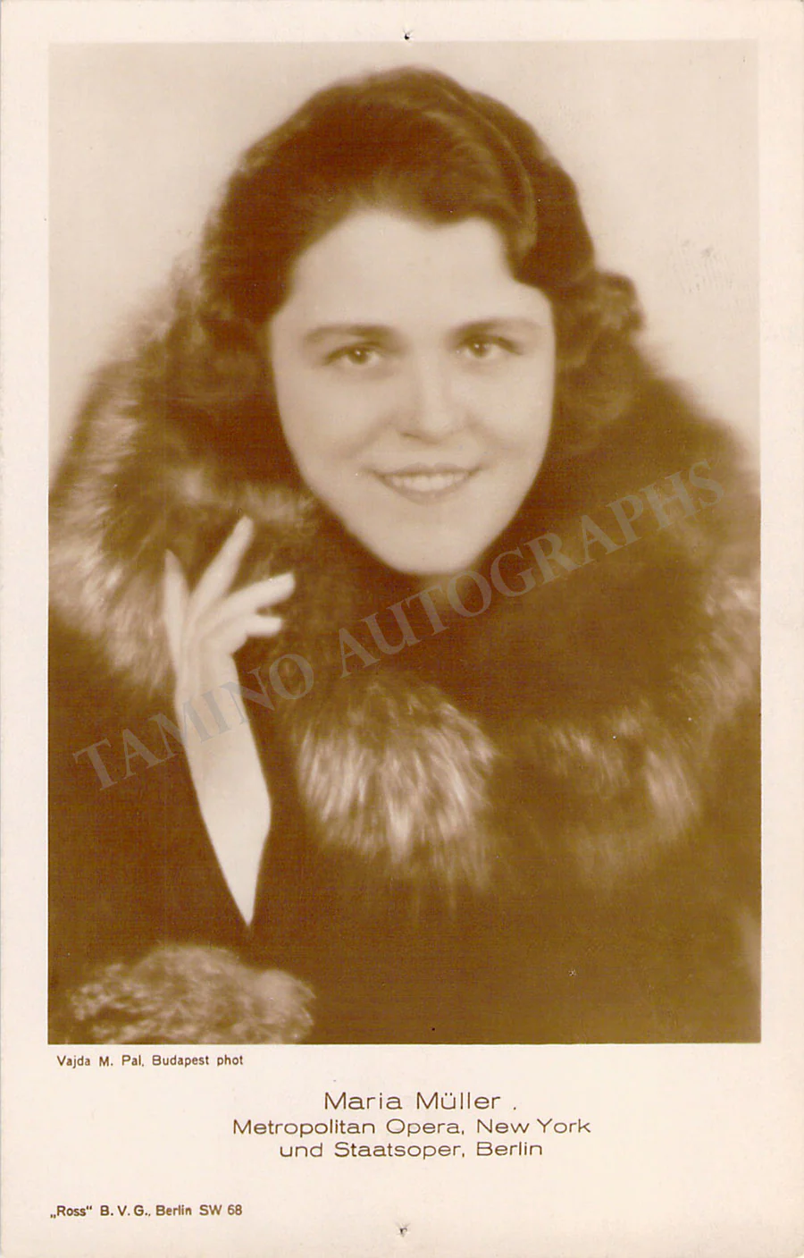 Opera Singers - Lot of 58 Unsigned Photos and Photo Postcards - Image 38
