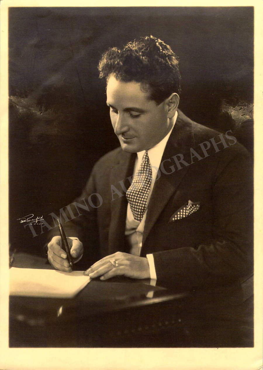 Opera Singers - Lot of 66 Unsigned Photographs - Image 11