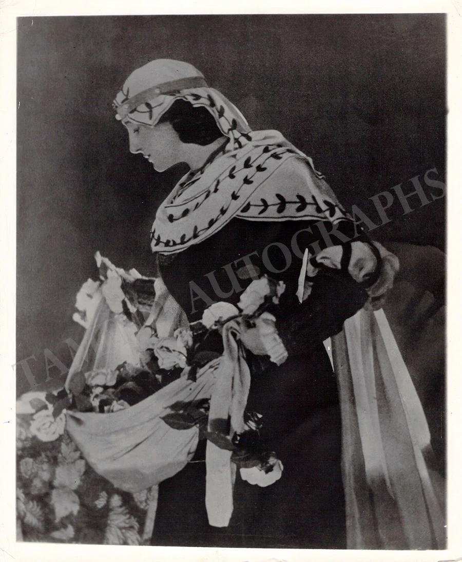 Opera Singers - Lot of 108+ Unsigned Photographs - Image 82