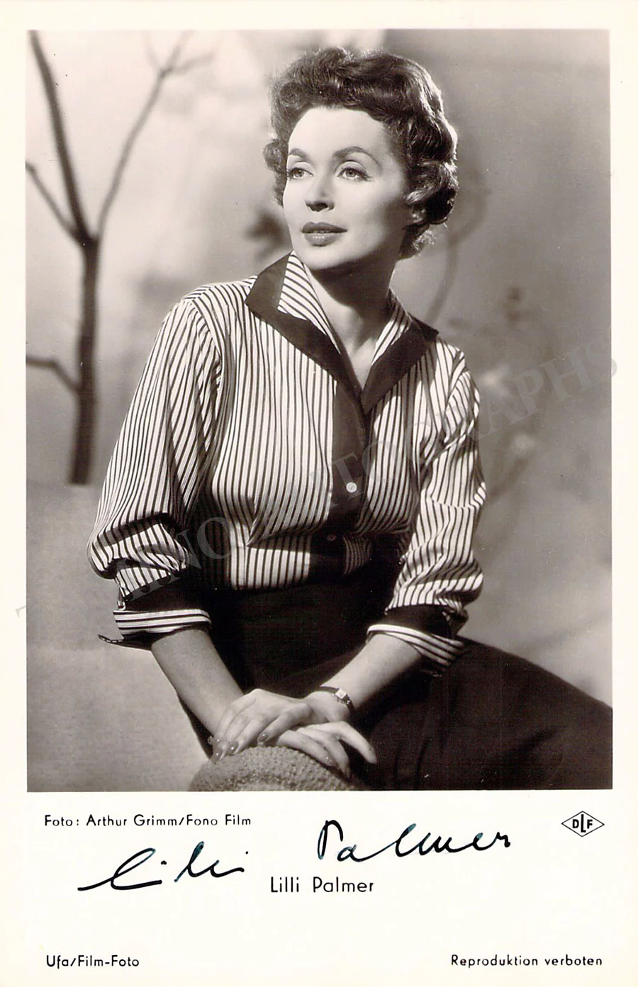 Palmer, Lilli - Signed Photograph