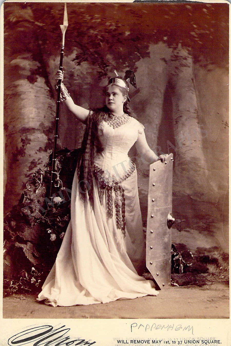 Pappenheim, Eugenie - Cabinet Photograph in Die Walkure