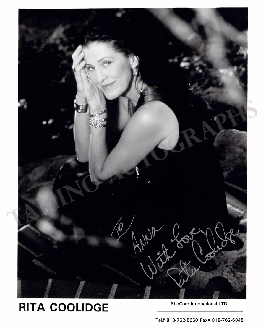 Coolidge, Rita - Signed Photograph