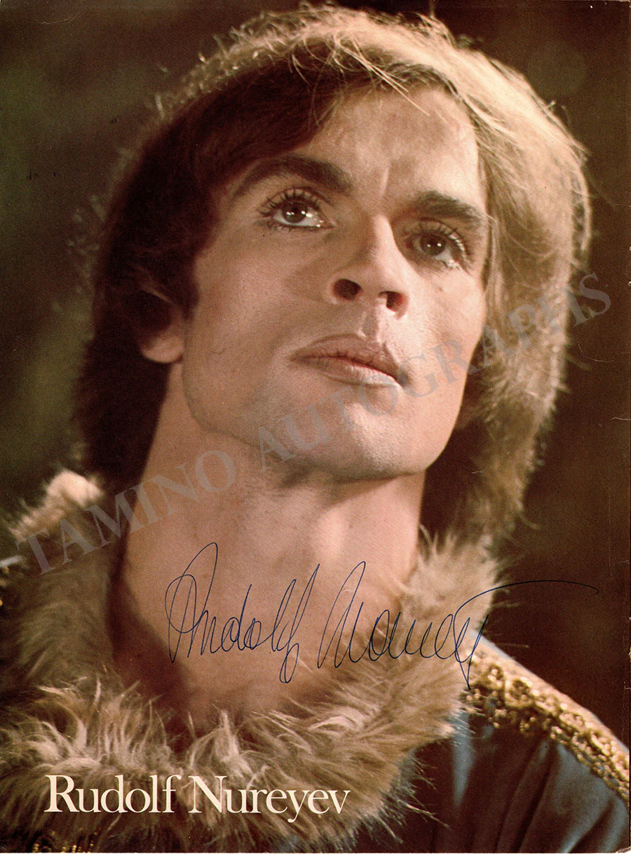 Nureyev, Rudolf - Signed Photograph