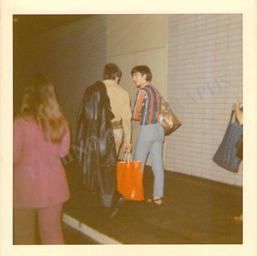 Nureyev, Rudolf - Lot of 89 Unsigned Informal Photographs - Image 74