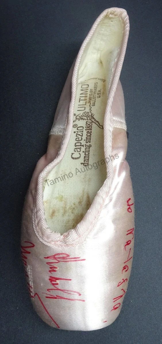 Nureyev, Rudolf - Signed Ballet Slipper - Image 5
