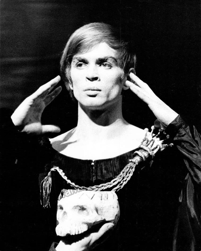Nureyev, Rudolf - Unsigned Photographs (various options) - Image 7
