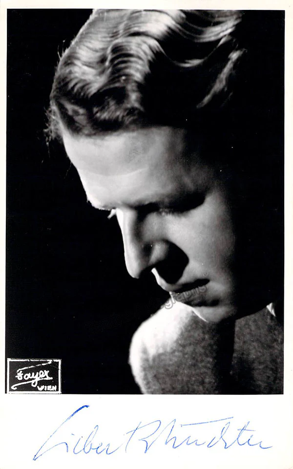 Schuchter, Gilbert - Signed Photograph