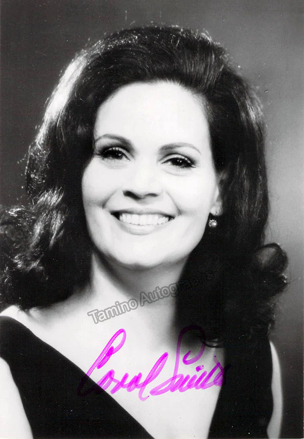 SMITH, Carol (Various Autographs)