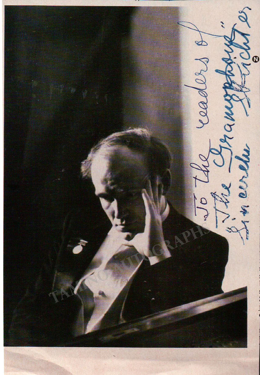 Richter, Sviatoslav - Signed Photo