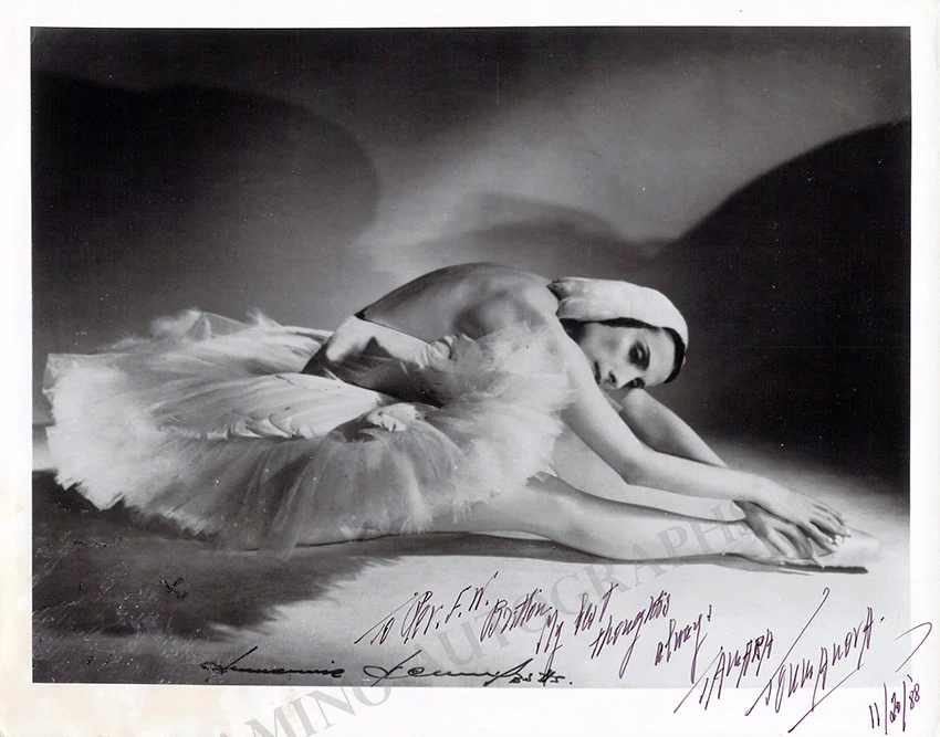 Toumanova, Tamara - Various Autographs