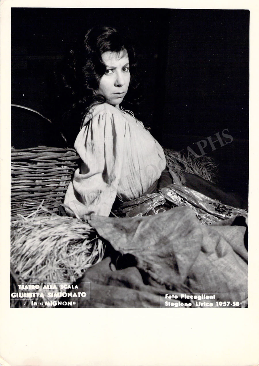 Teatro La Scala - Lot of 29 Unsigned Photographs by E. Piccagliani - Image 25