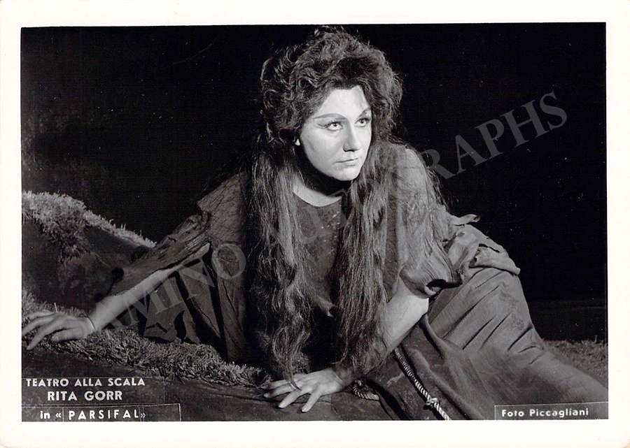 Teatro La Scala - Lot of 29 Unsigned Photographs by E. Piccagliani - Image 29
