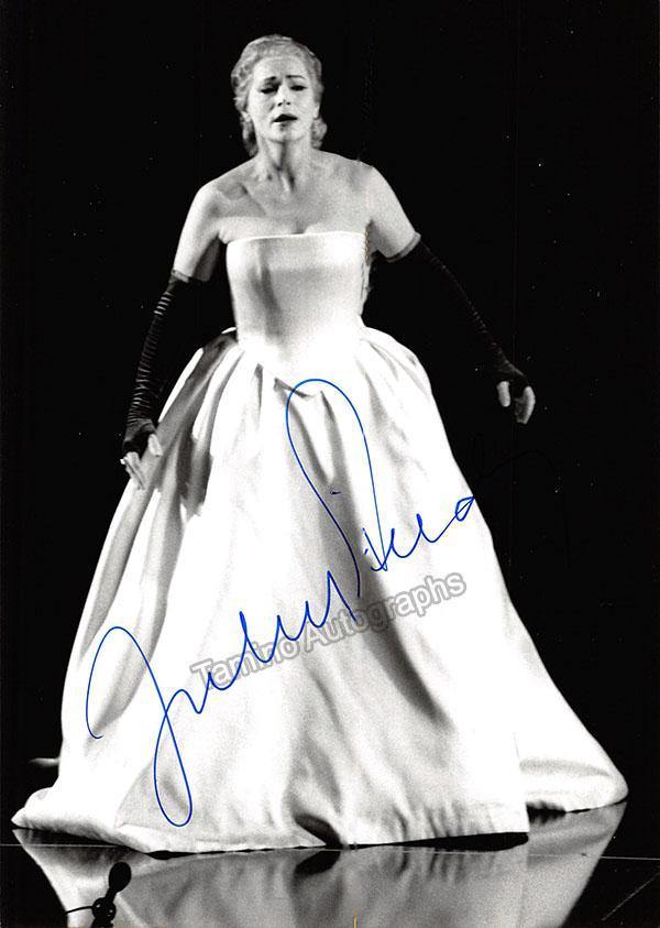 VARADY, Julia (Various Autographs) - Image 3
