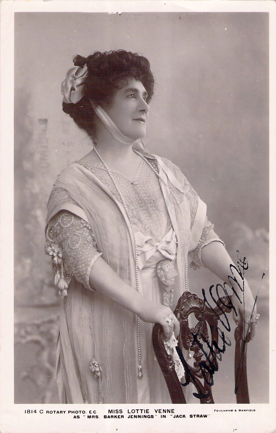 Venne, Lottie - Signed Photograph