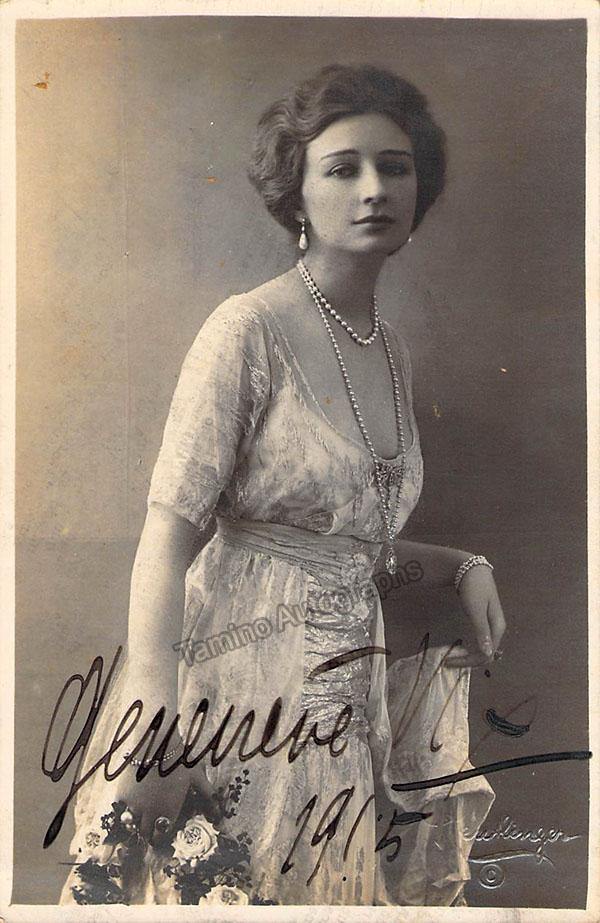 VIX, Genevieve (Various Autographs)