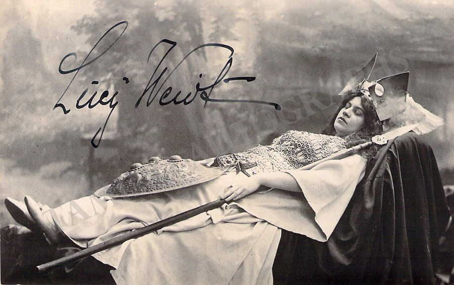 WEIDT, Lucy (Various Autographs) - Image 7