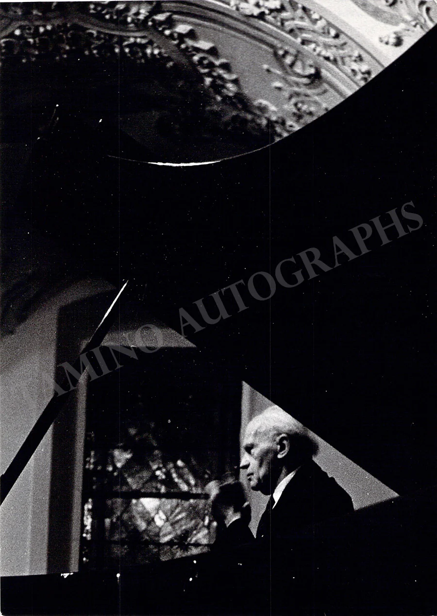 Backhaus, Wilhelm - Set of 5 Unsigned Photographs - Image 4